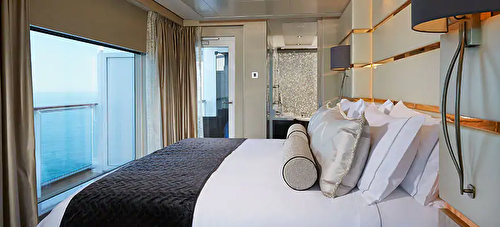 The Haven Deluxe Owner’s Suite with Large Balcony – [H2]