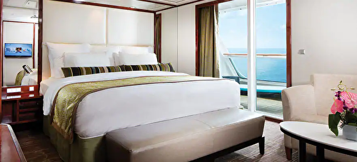 2-Bedroom Deluxe Family Suite with Balcony – [S4]