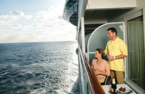 Spacious Ocean View Balcony Accessible – [4D]