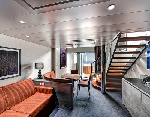 YACHT CLUB DUPLEX SUITE WITH JACUZZI – [YJD]