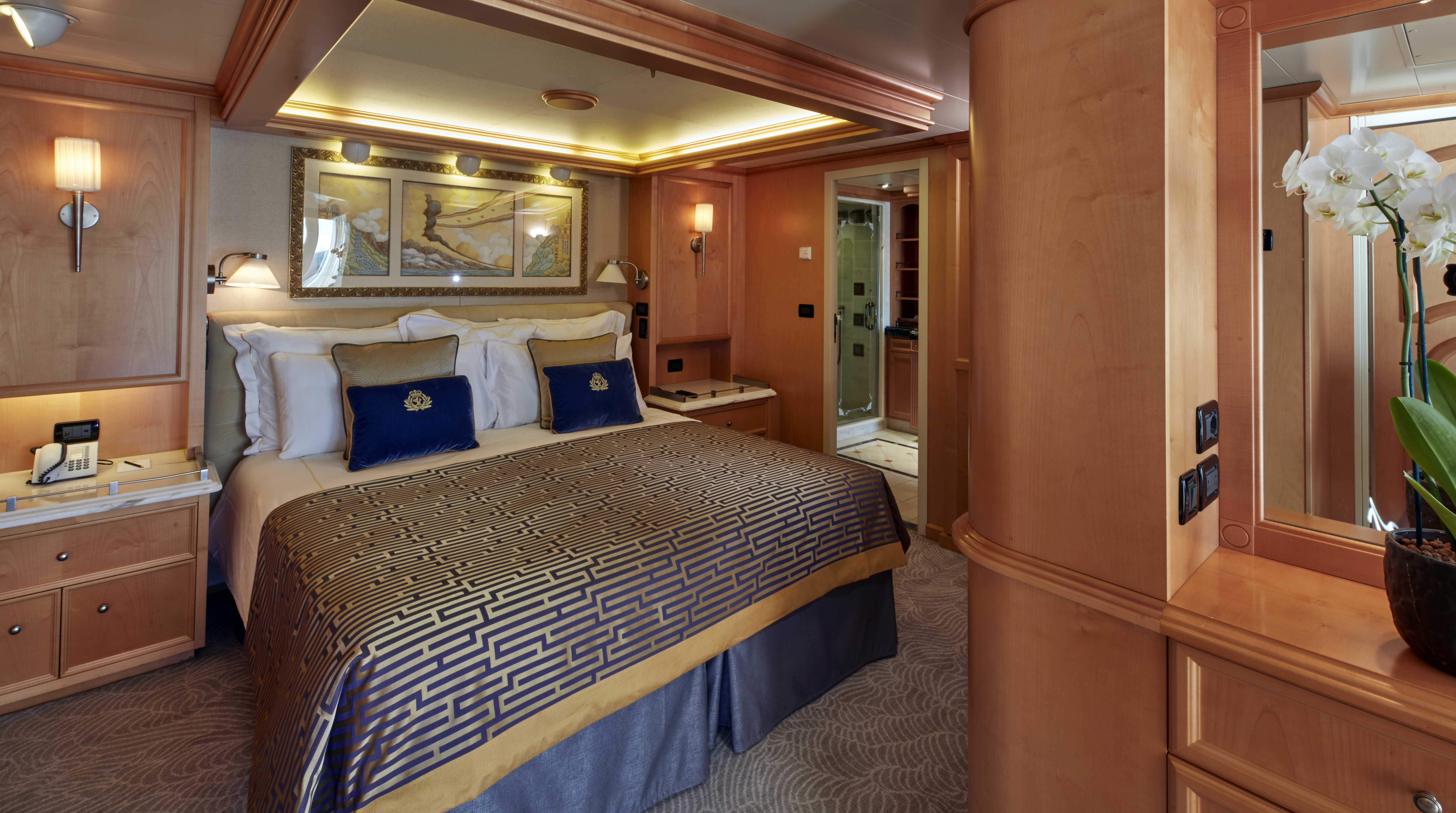 Master Suite – [Q2]