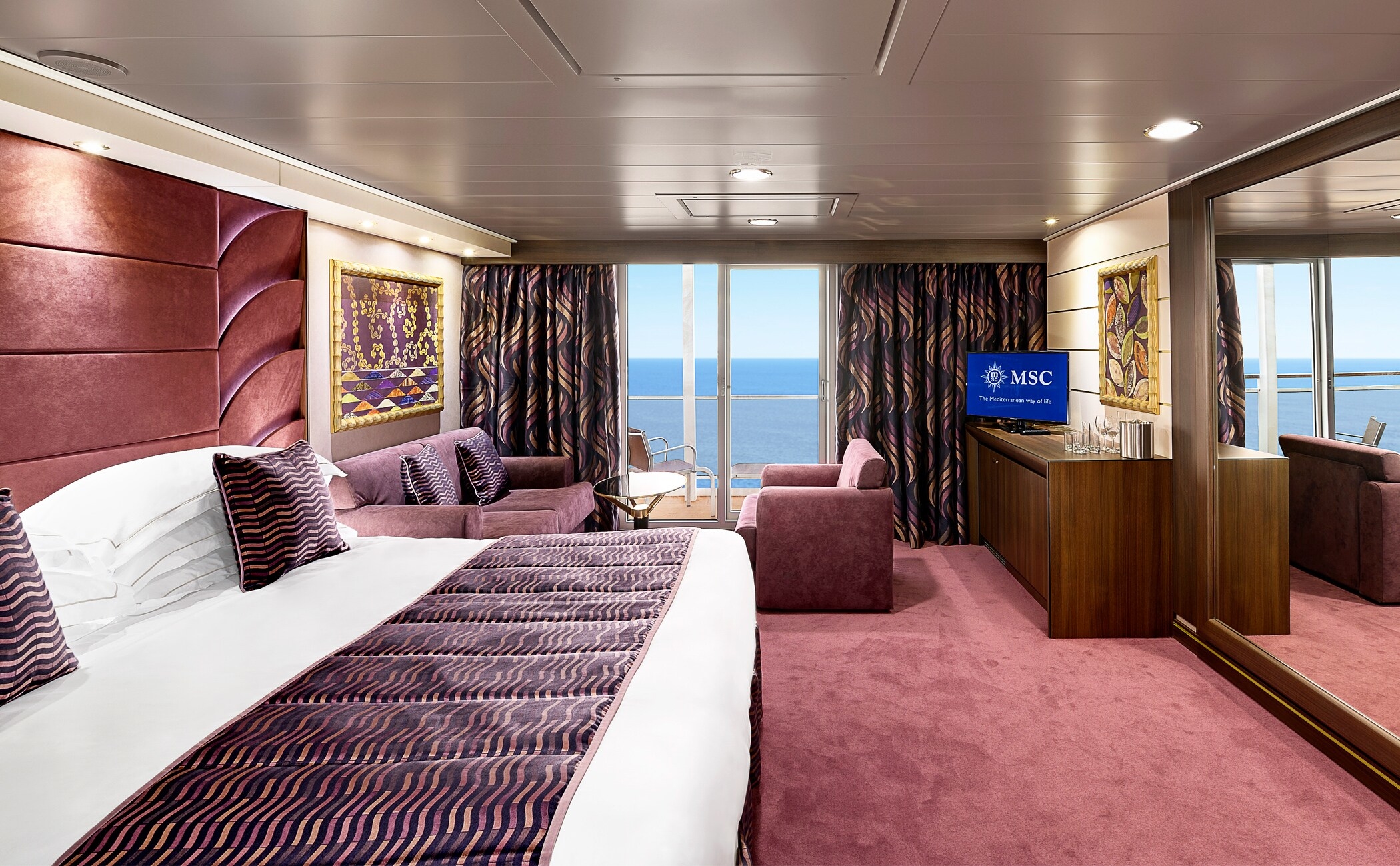 Yacht Club Deluxe Grand Suite – [YCP]